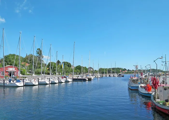 In Gaestehaus Mit Fahrradverleih By Interhome
